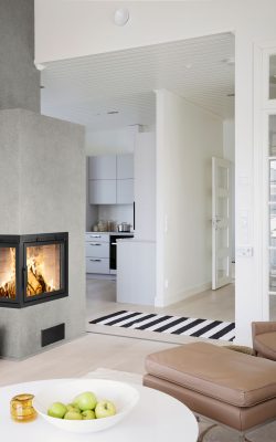 iso-johannes_1666_serpo_harmaa_HIRES